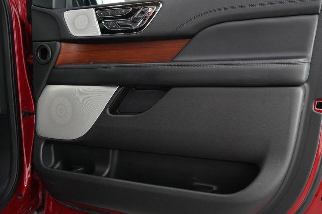 used 2020 Lincoln Navigator car, priced at $40,998