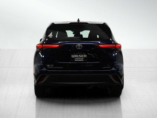 used 2020 Toyota Highlander car, priced at $26,599