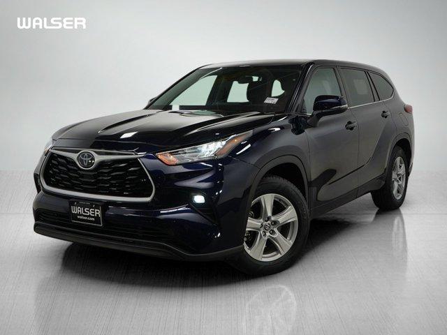 used 2020 Toyota Highlander car, priced at $26,599
