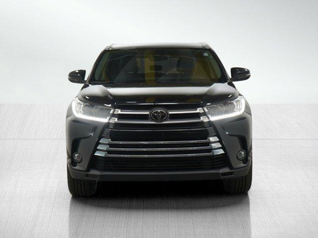 used 2019 Toyota Highlander car, priced at $29,998