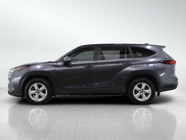 used 2023 Toyota Highlander car, priced at $32,399