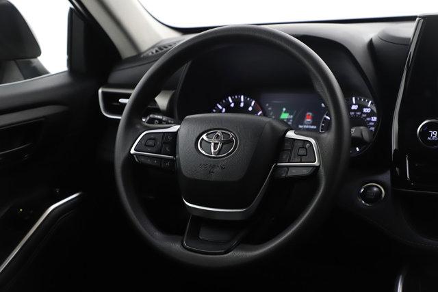 used 2023 Toyota Highlander car, priced at $32,399