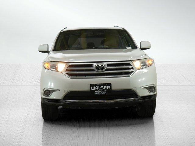 used 2013 Toyota Highlander car, priced at $17,397