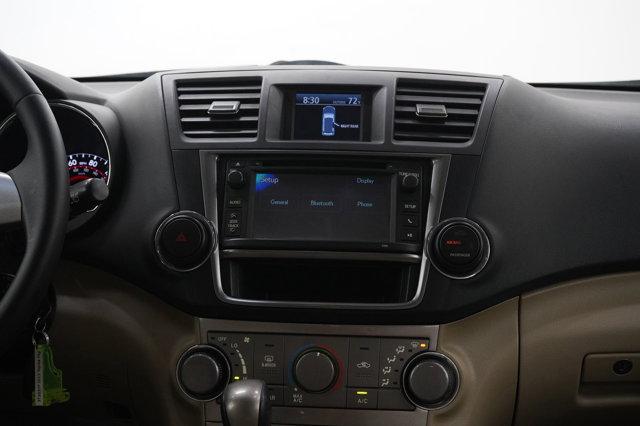 used 2013 Toyota Highlander car, priced at $17,397