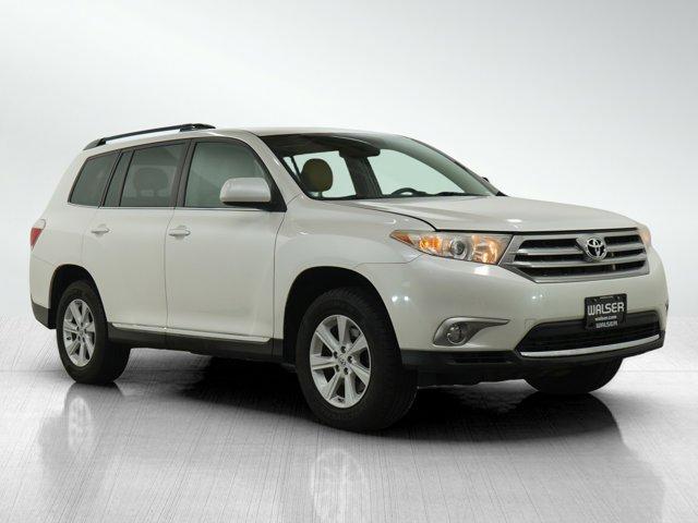 used 2013 Toyota Highlander car, priced at $17,397