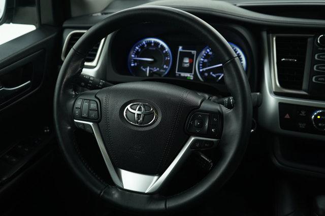 used 2018 Toyota Highlander car, priced at $21,997