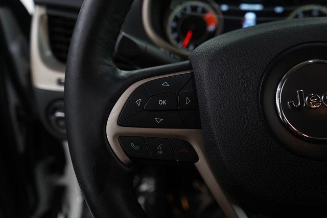 used 2016 Jeep Cherokee car, priced at $13,497
