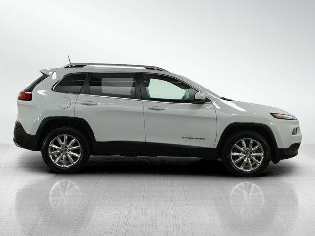 used 2016 Jeep Cherokee car, priced at $13,497