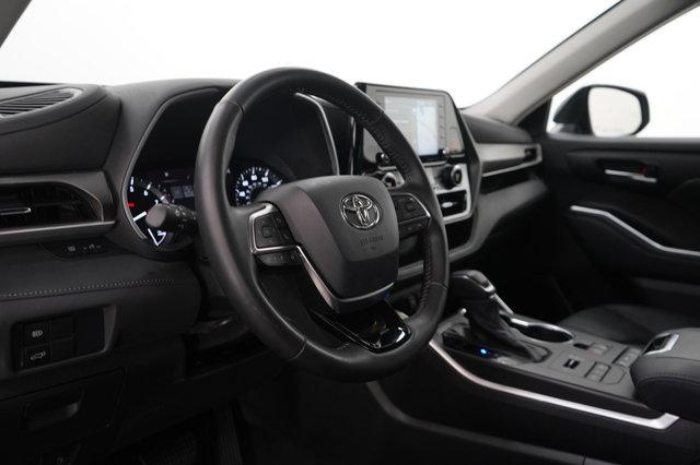used 2021 Toyota Highlander car, priced at $37,699