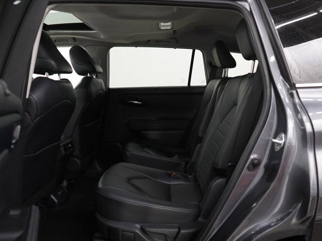 used 2024 Toyota Highlander car, priced at $42,799