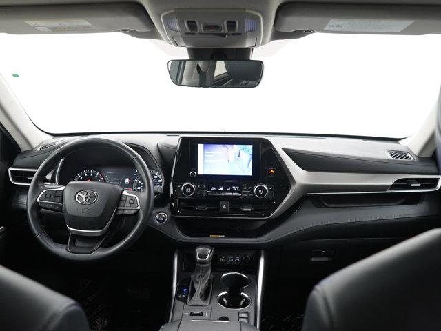 used 2024 Toyota Highlander car, priced at $42,799