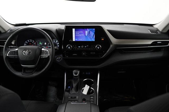 used 2024 Toyota Highlander car, priced at $40,998