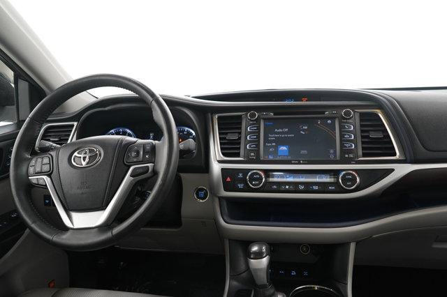 used 2014 Toyota Highlander car, priced at $17,997