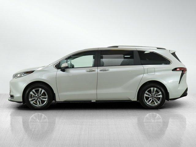 used 2024 Toyota Sienna car, priced at $55,998