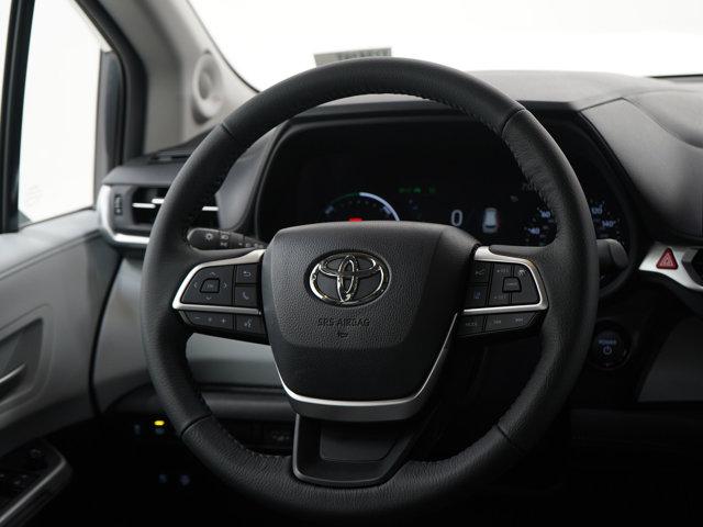 used 2025 Toyota Sienna car, priced at $53,998