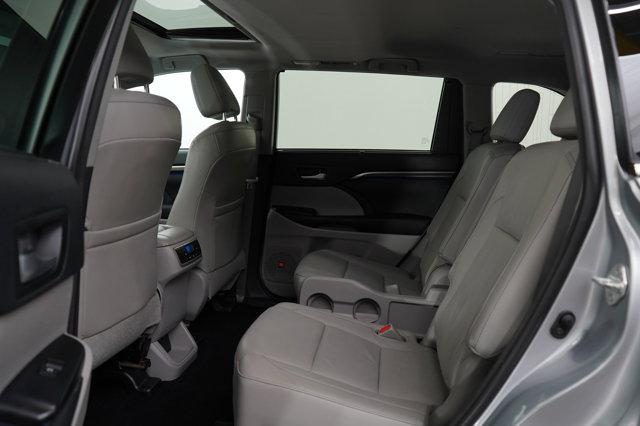 used 2016 Toyota Highlander car, priced at $23,997