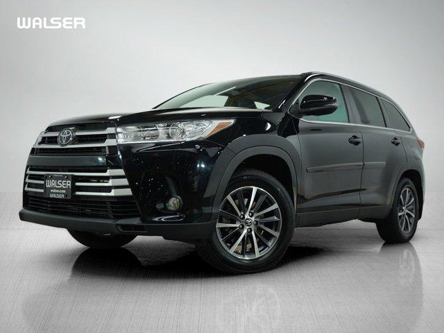 used 2019 Toyota Highlander car, priced at $30,998