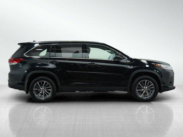 used 2019 Toyota Highlander car, priced at $30,998