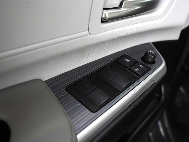 used 2025 Toyota Sienna car, priced at $49,998