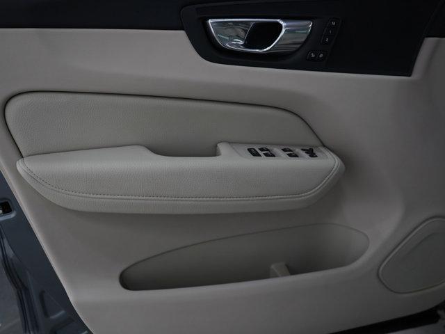 used 2021 Volvo XC60 car, priced at $27,998