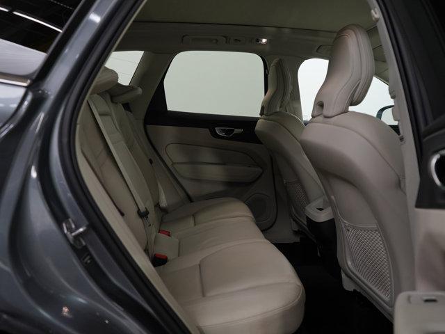 used 2021 Volvo XC60 car, priced at $27,998