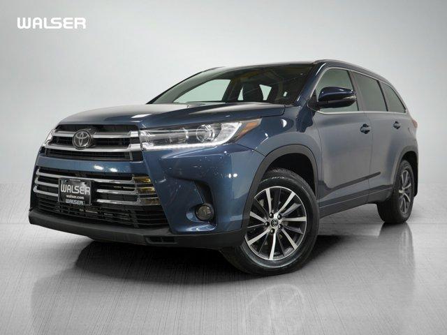 used 2017 Toyota Highlander car, priced at $21,499