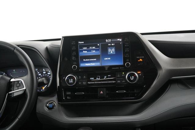 used 2022 Toyota Highlander car, priced at $41,998