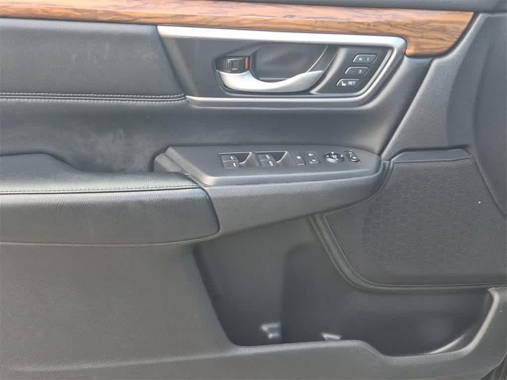 used 2020 Honda CR-V car, priced at $17,500