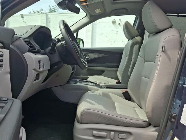 used 2022 Honda Pilot car, priced at $28,500
