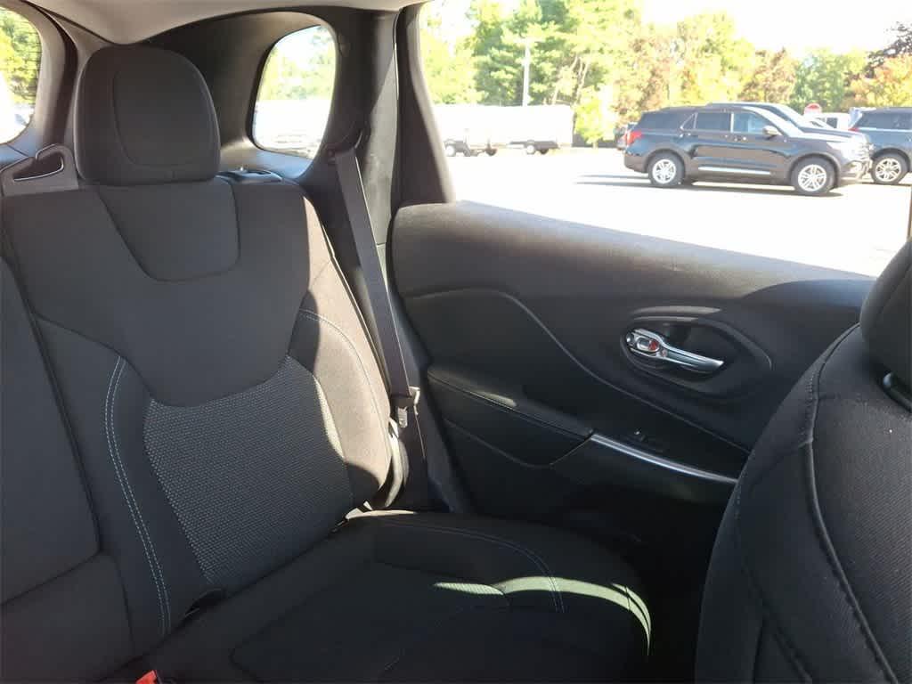 used 2020 Jeep Cherokee car, priced at $14,350