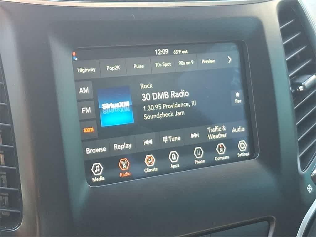 used 2020 Jeep Cherokee car, priced at $14,350