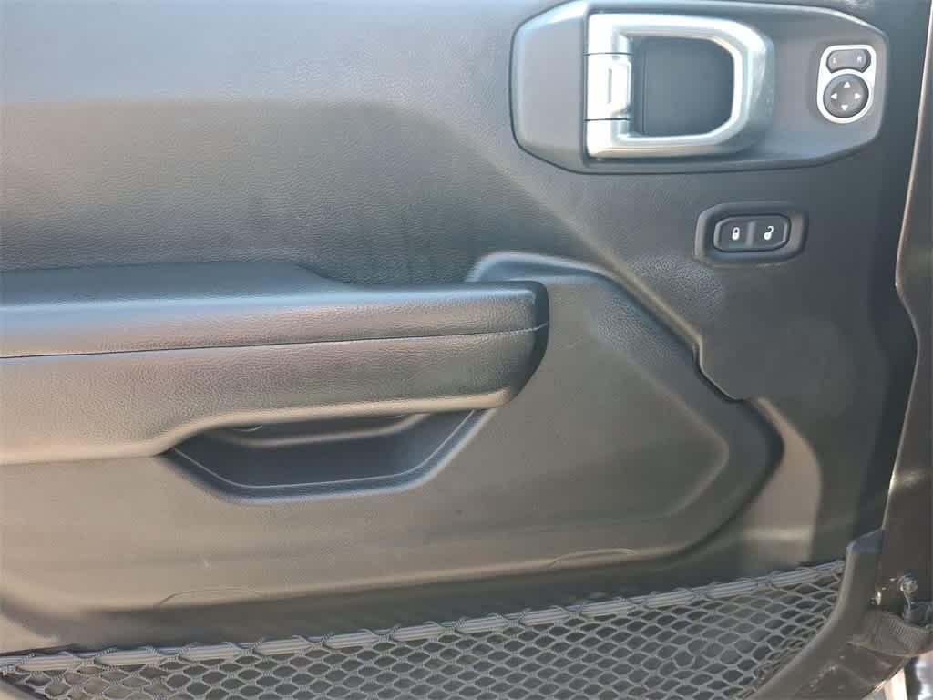 used 2019 Jeep Wrangler Unlimited car, priced at $20,995