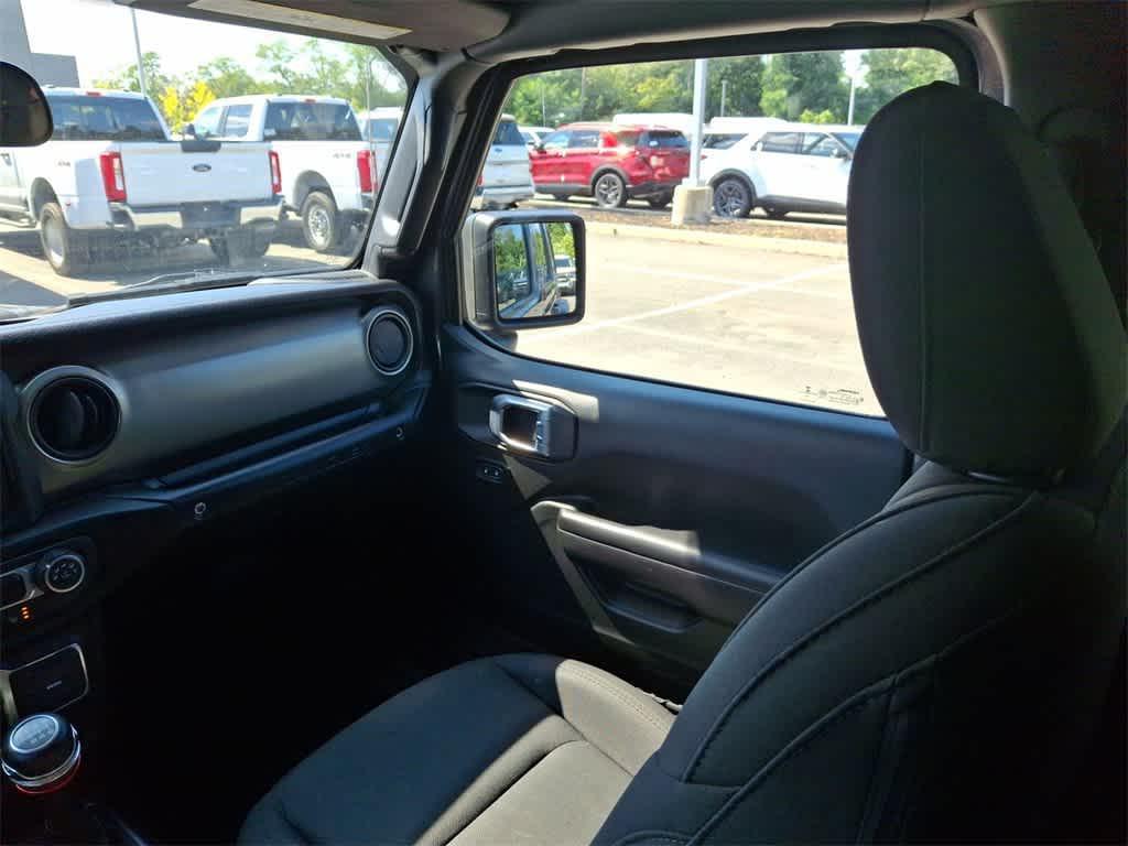 used 2019 Jeep Wrangler Unlimited car, priced at $20,995