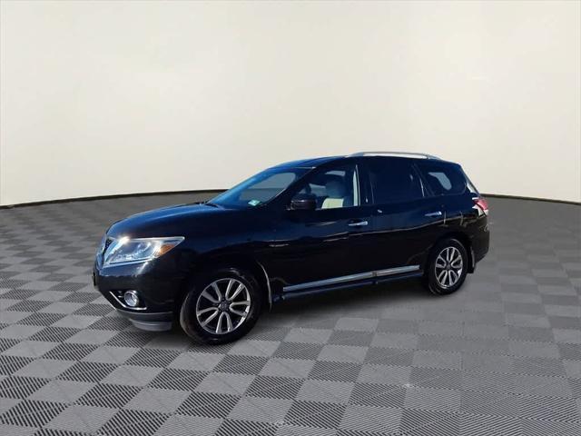 used 2016 Nissan Pathfinder car, priced at $11,499