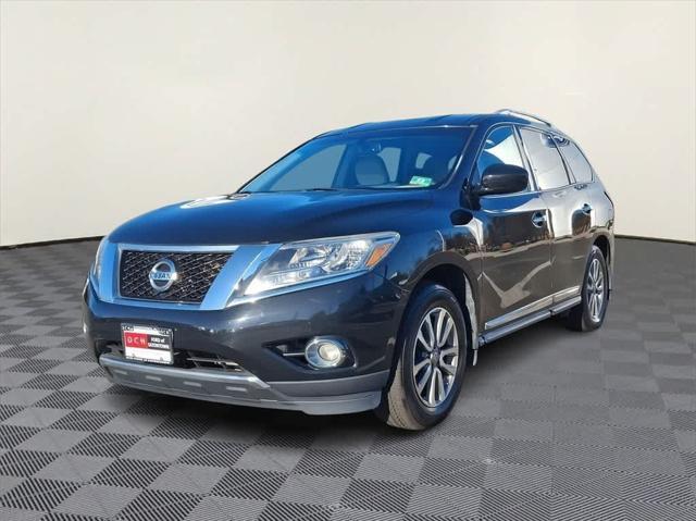 used 2016 Nissan Pathfinder car, priced at $11,499