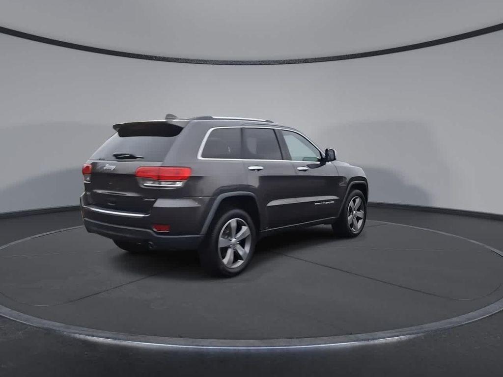 used 2016 Jeep Grand Cherokee car, priced at $12,995