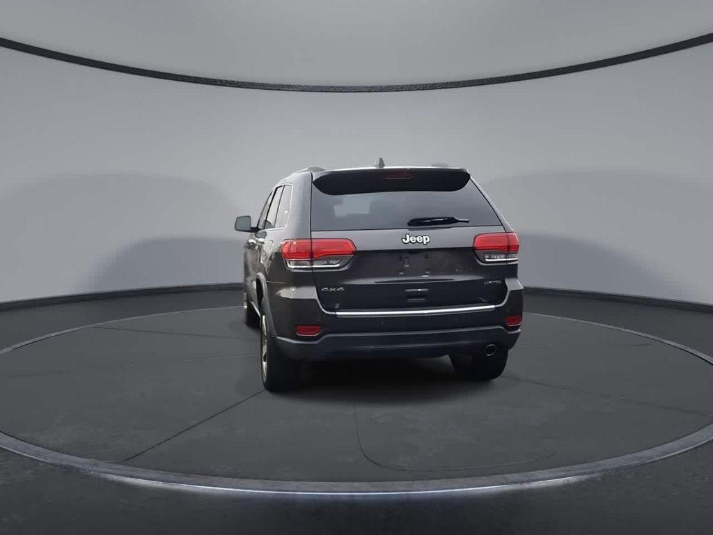 used 2016 Jeep Grand Cherokee car, priced at $12,995