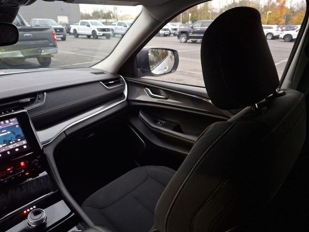 used 2021 Jeep Grand Cherokee L car, priced at $22,995