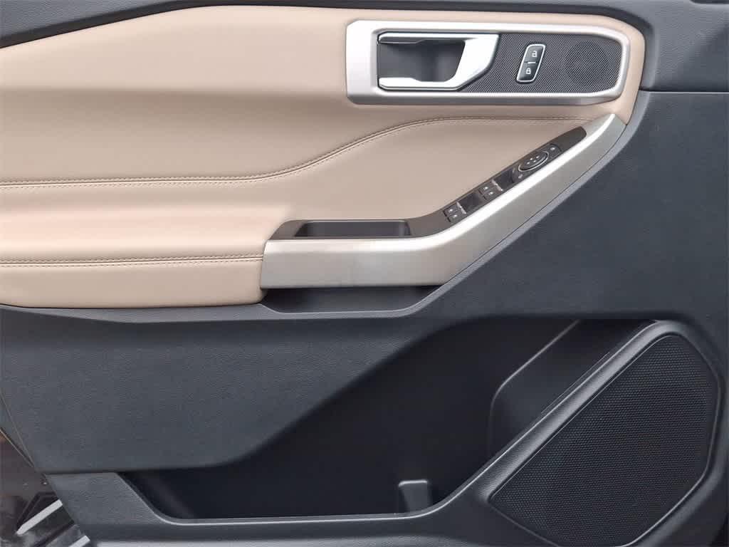 used 2022 Ford Explorer car, priced at $25,999