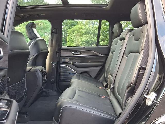 used 2022 Jeep Grand Cherokee car, priced at $27,990