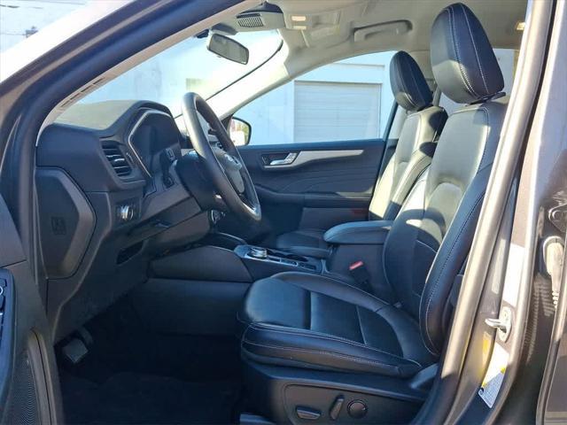 used 2022 Ford Escape car, priced at $24,208