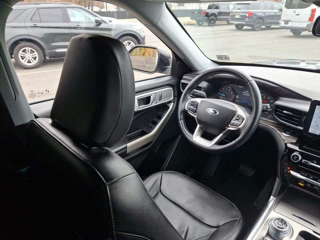 used 2022 Ford Explorer car, priced at $25,995