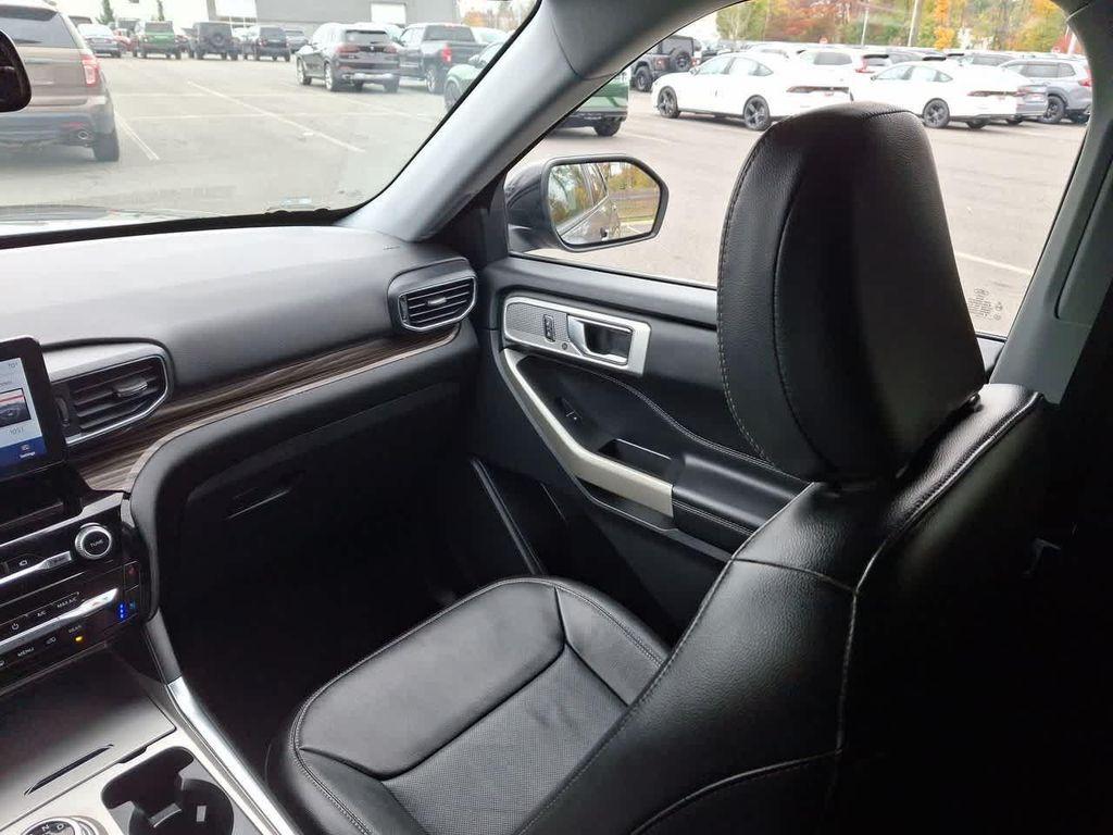 used 2022 Ford Explorer car, priced at $25,995
