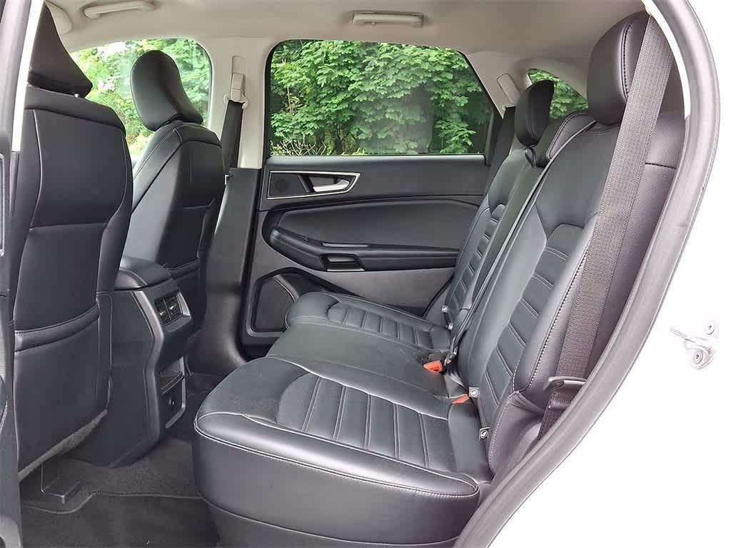 used 2024 Ford Edge car, priced at $22,999