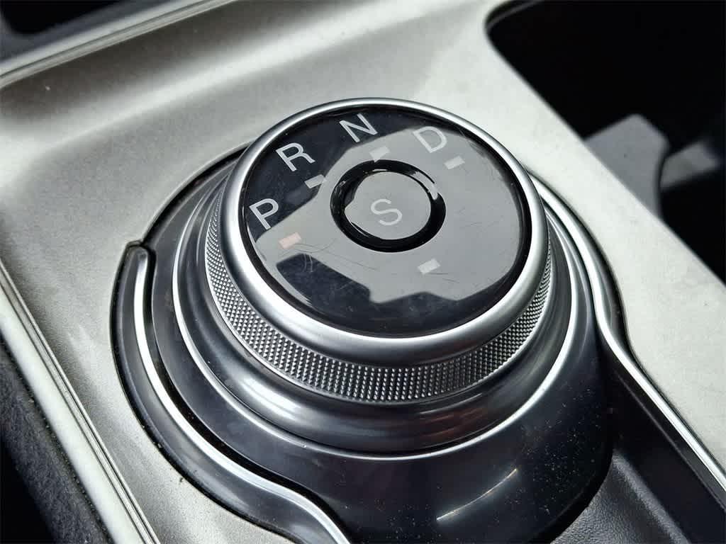 used 2024 Ford Edge car, priced at $20,700