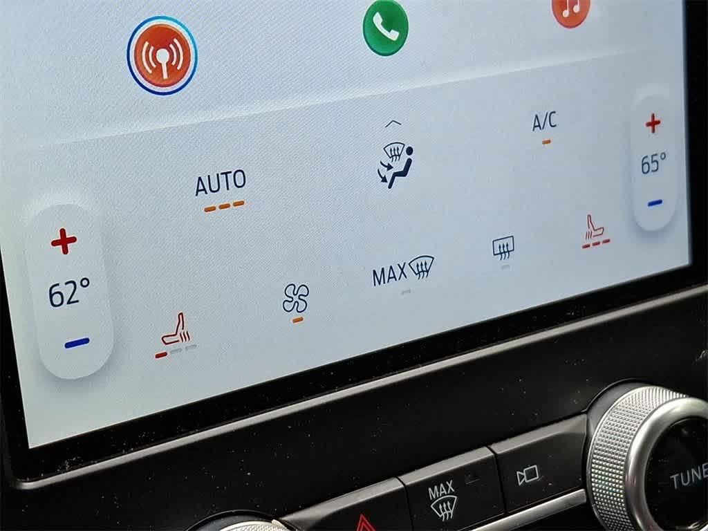 used 2024 Ford Edge car, priced at $20,700