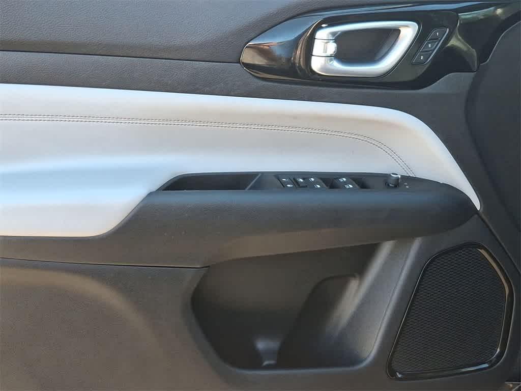 used 2022 Jeep Compass car, priced at $20,250