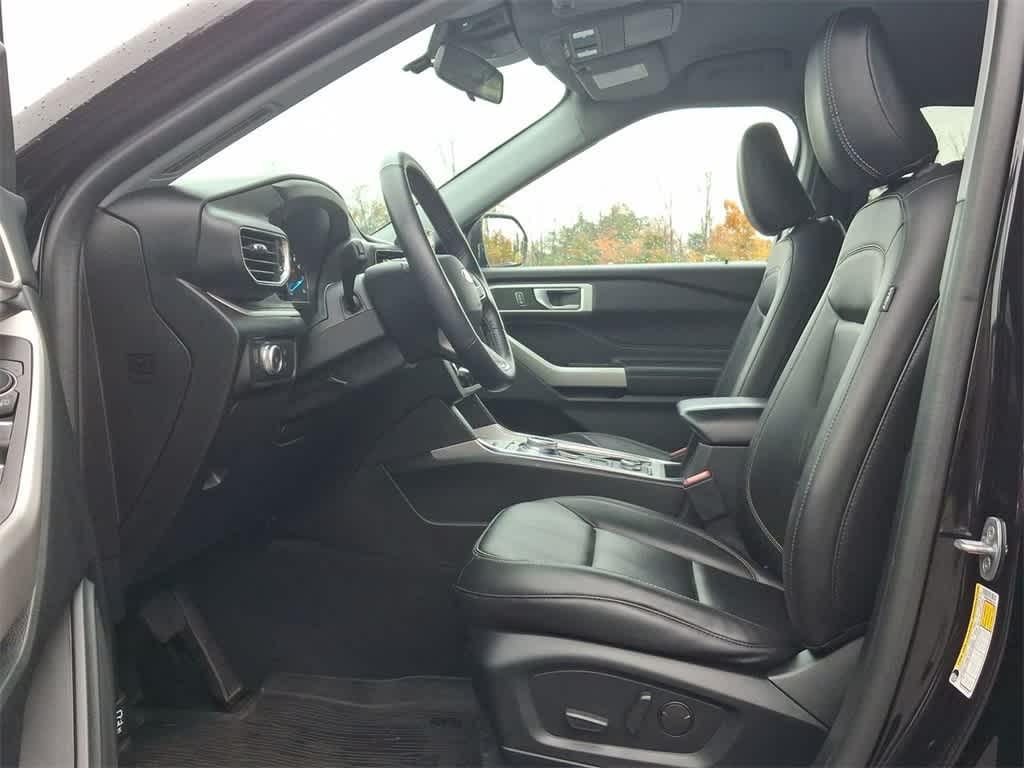 used 2022 Ford Explorer car, priced at $28,218