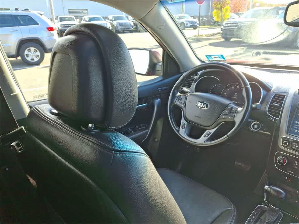 used 2014 Kia Sorento car, priced at $8,995