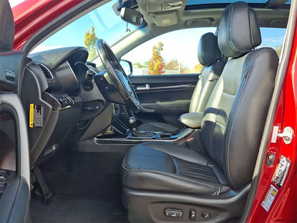 used 2014 Kia Sorento car, priced at $8,995